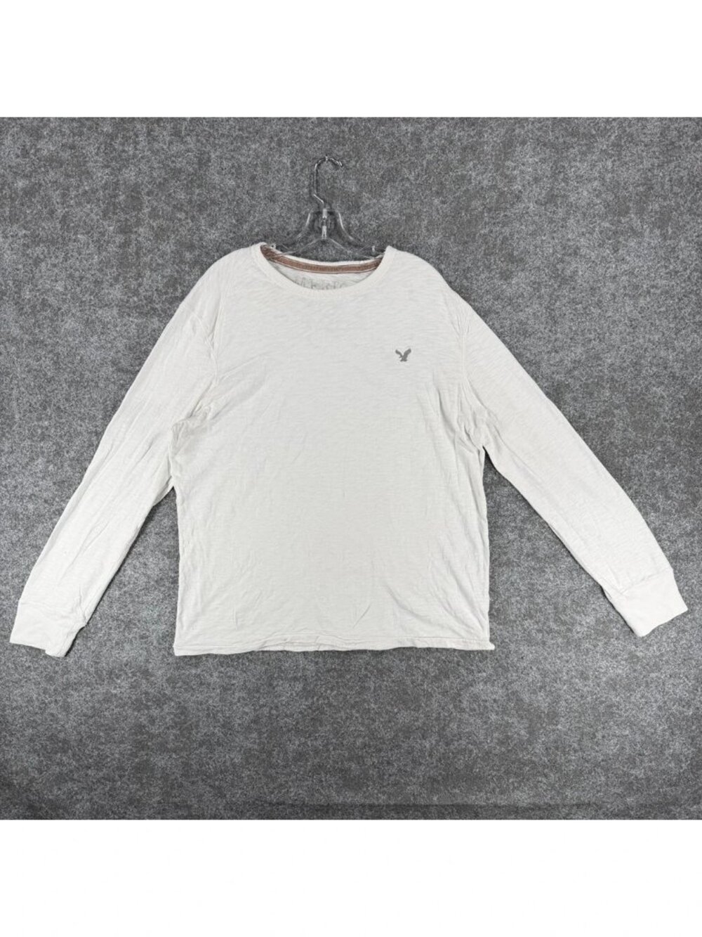 American Eagle Standard Fit T-Shirt Mens XL Cream Lightweight Icon Long Sleeve